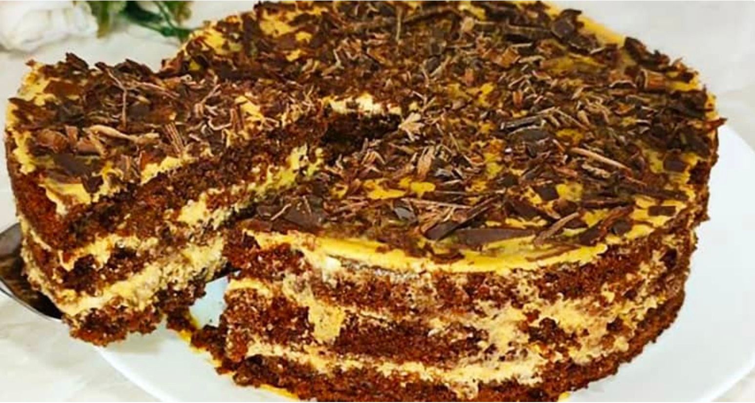 Цей торт підкорює з першого шматочка 