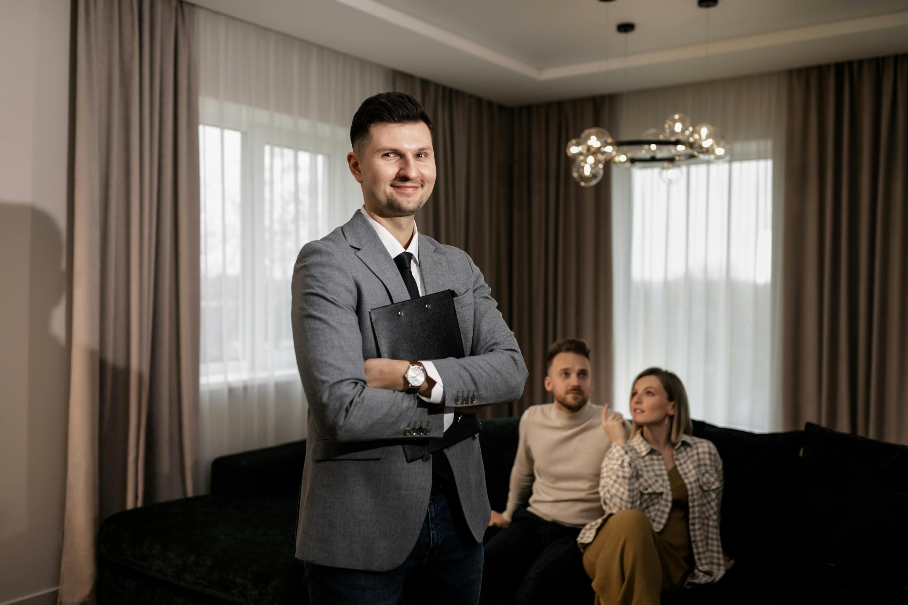 Рієлторів долучили до фінмоніторингу Рієлторів долучили до фінмоніторингу