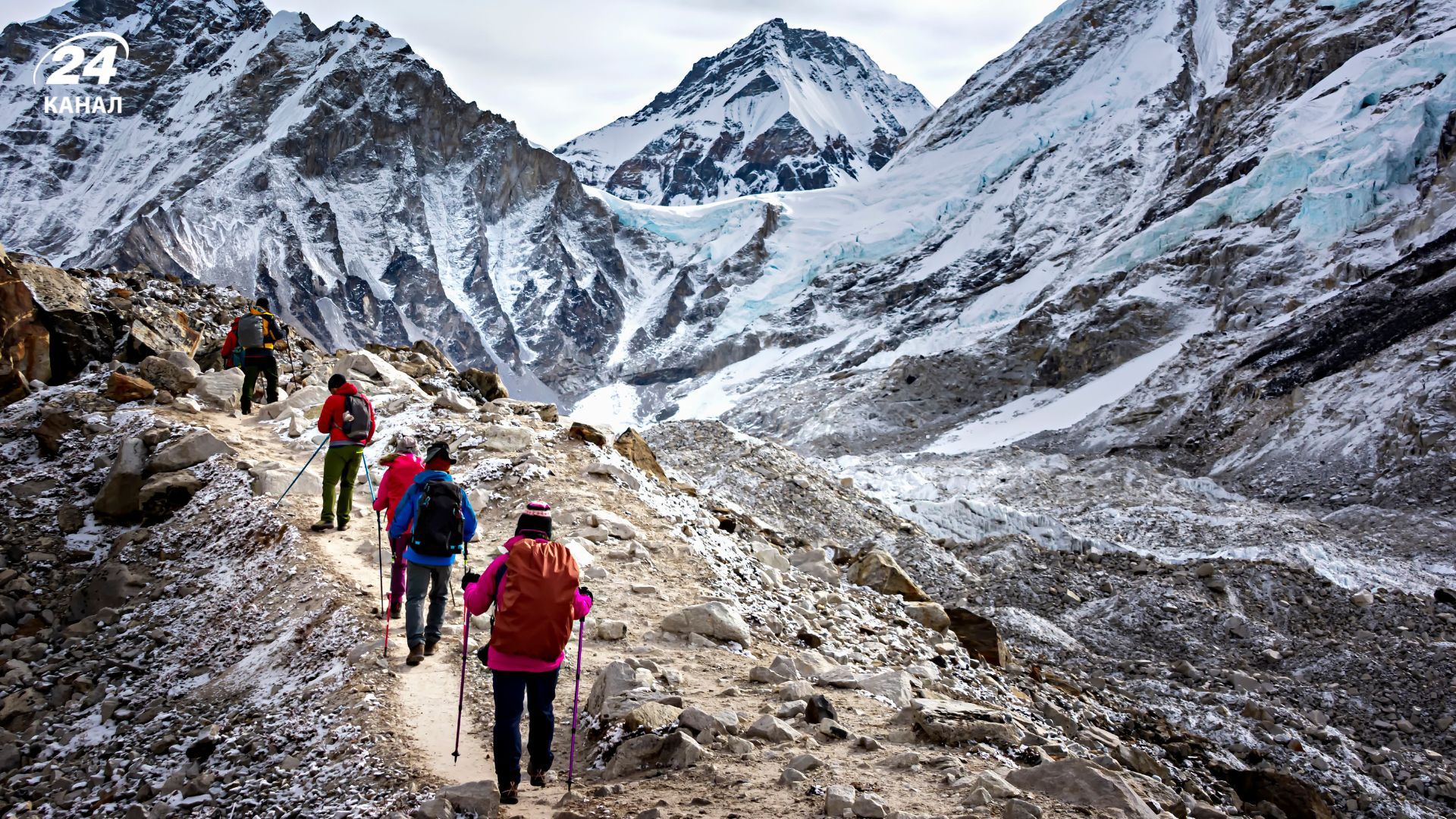 В Непале расследуют масштабную мошенническую схему, в которую были вовлечены гиды на Эвересте