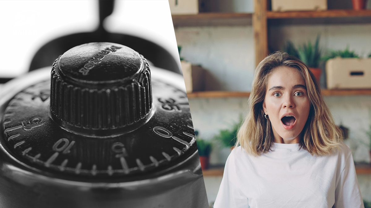 Женщина открыла старый сейф бабушки - что было внутри Женщина открыла старый сейф бабушки - что было внутри