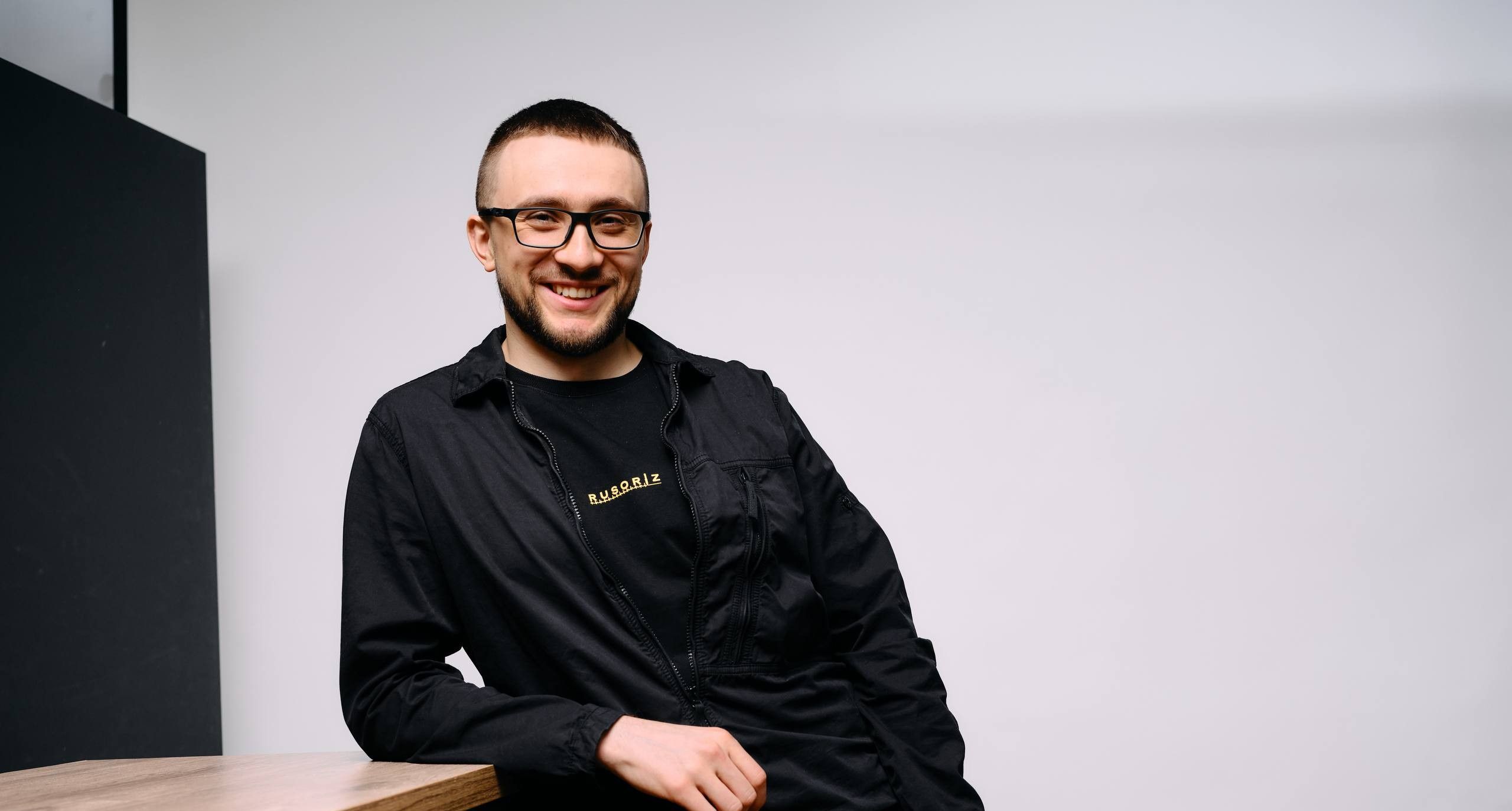 Дело в отношении подозреваемой в покушении на Стерненко передали в суд Дело в отношении подозреваемой в покушении на Стерненко передали в суд