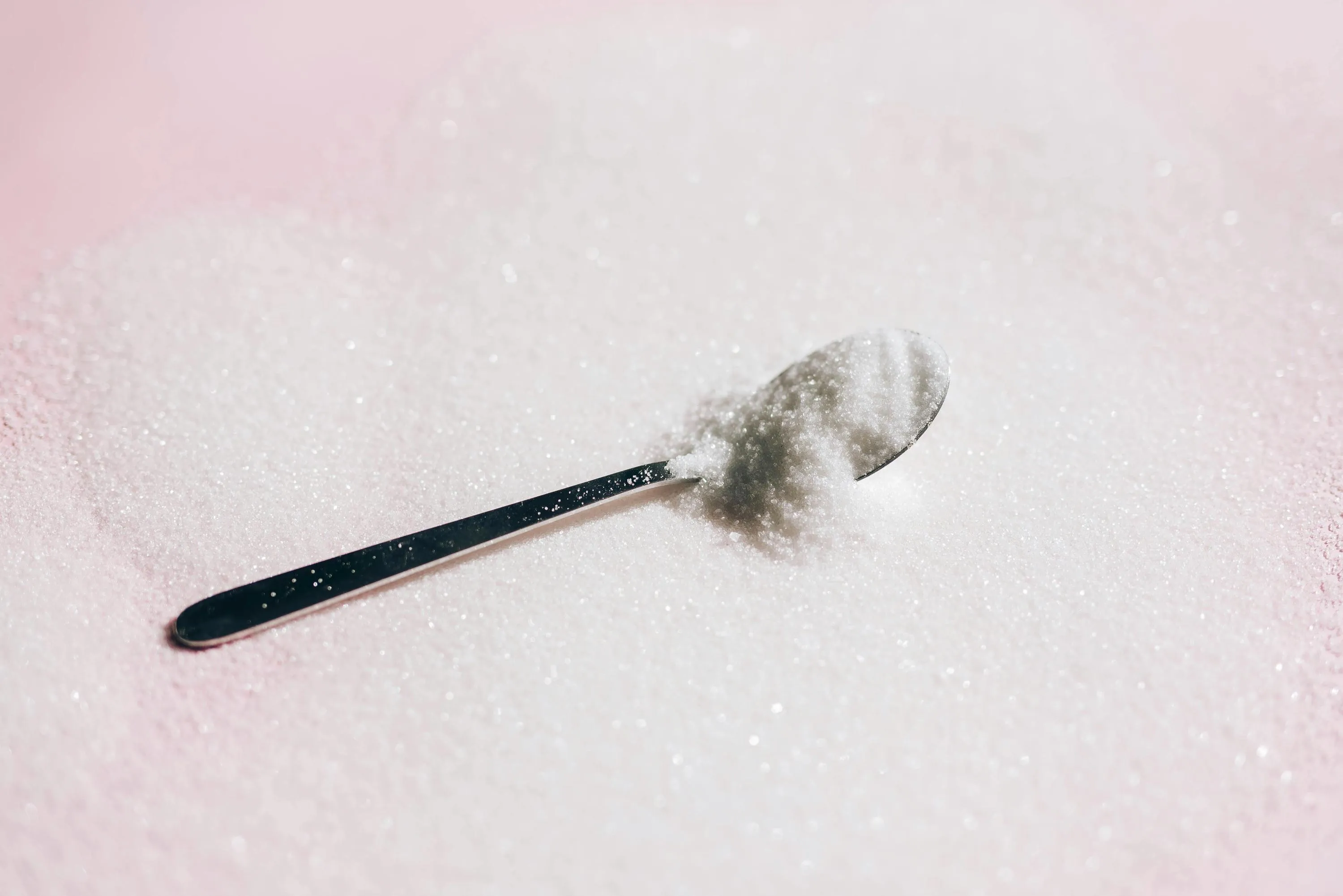 Звичайний цукор покращить колір газону / Фото Pexels