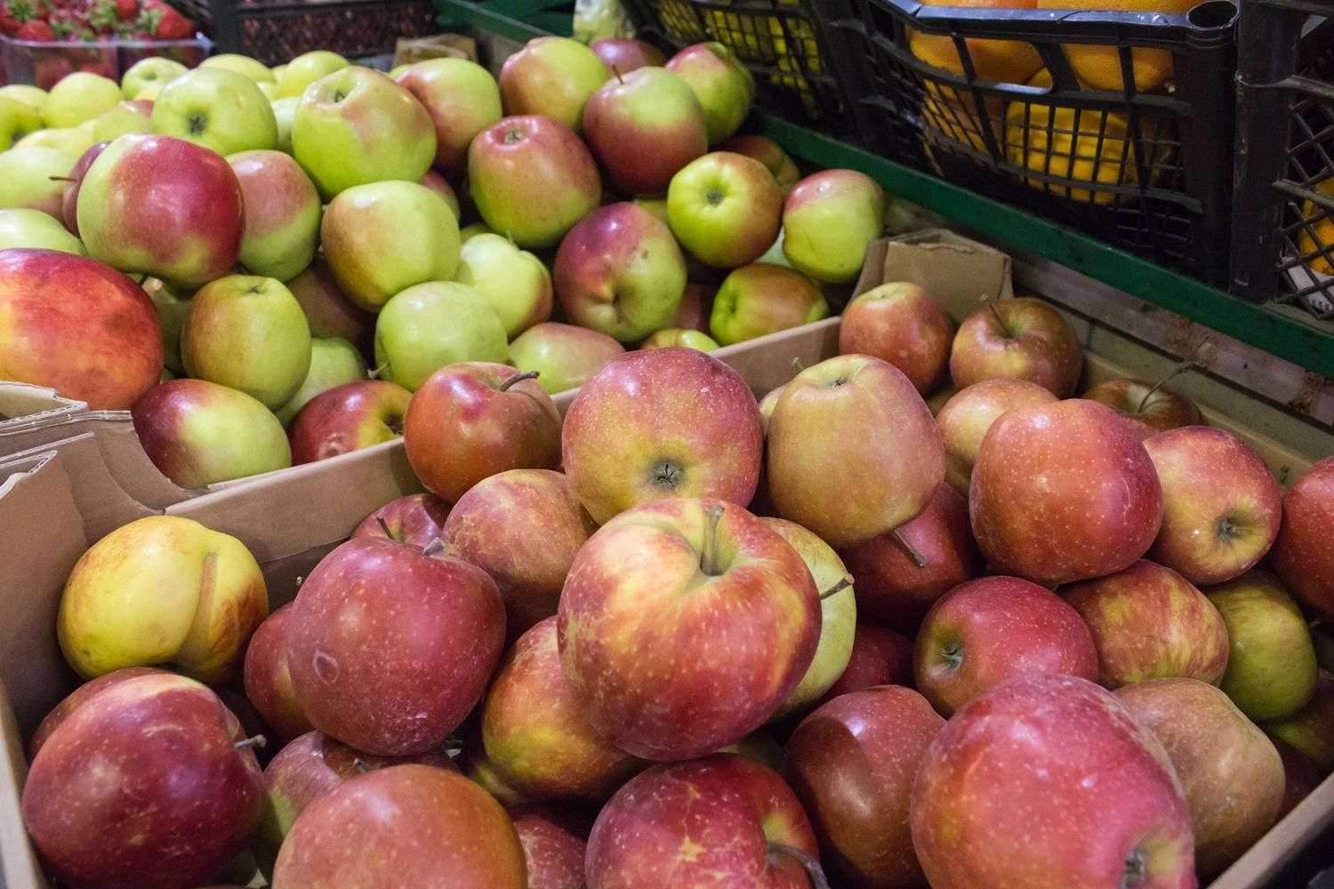 Цена на яблоки