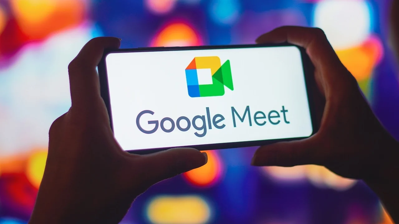 Google Meet на Android додало функцію, яка допоможе подолати будь-які мовні бар'єри - Техно Google Meet на Android додало функцію, яка допоможе подолати будь-які мовні бар'єри - Техно