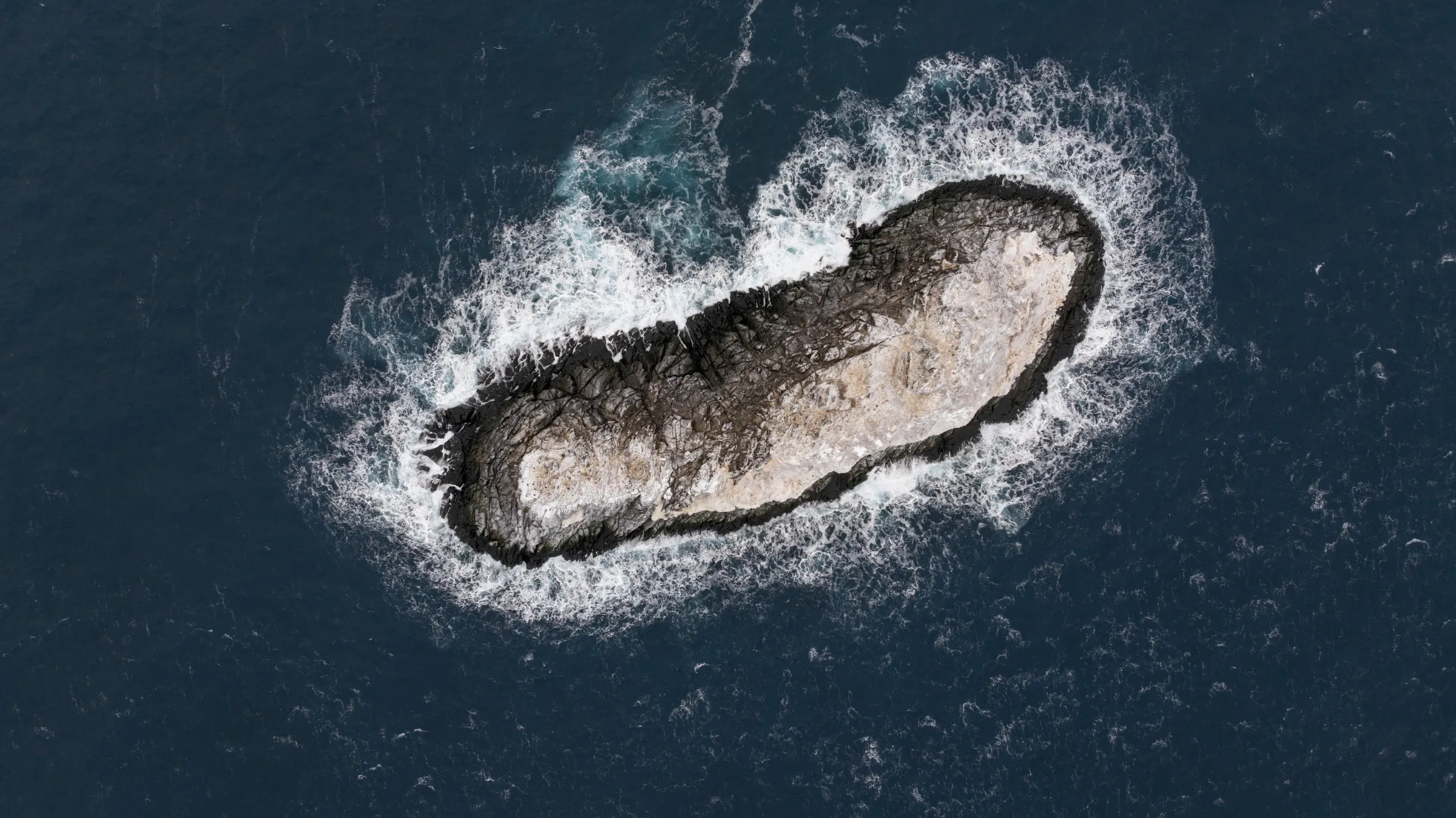 Безымянный остров в море Уэдделла