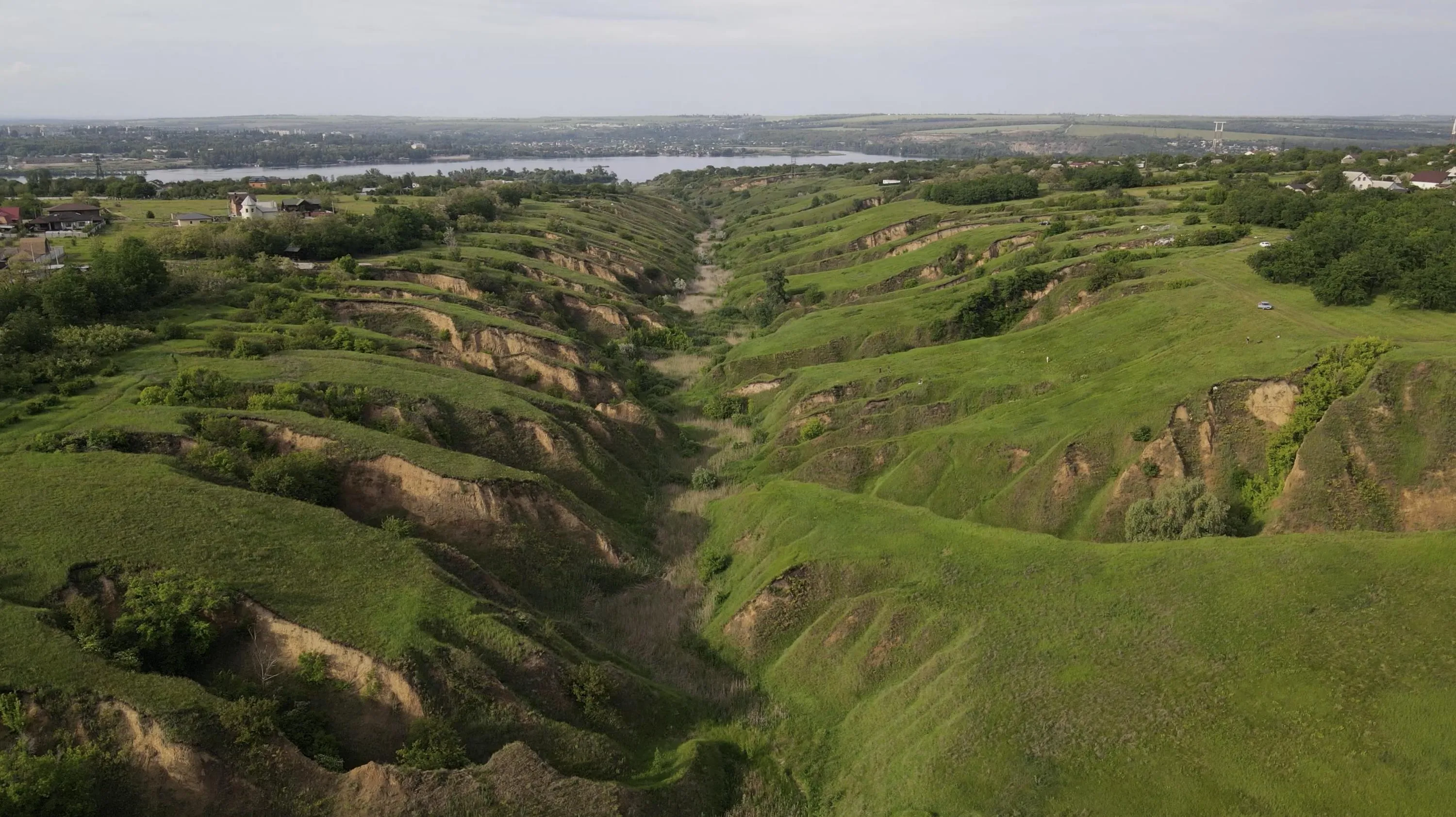 Унікальний яр Балка Сажівка