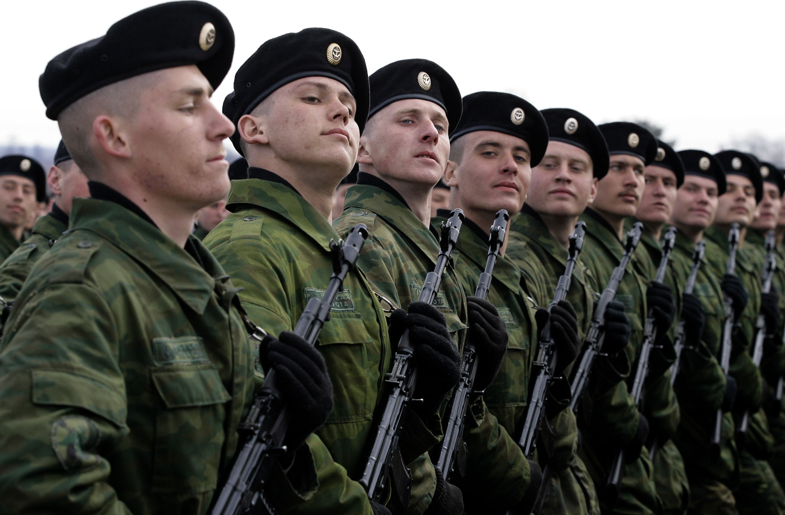 Российские военные Российские военные