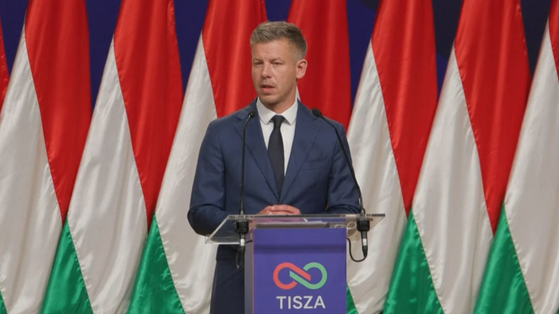 Петер Мадяр дав пресконференцію Петер Мадяр дав пресконференцію
