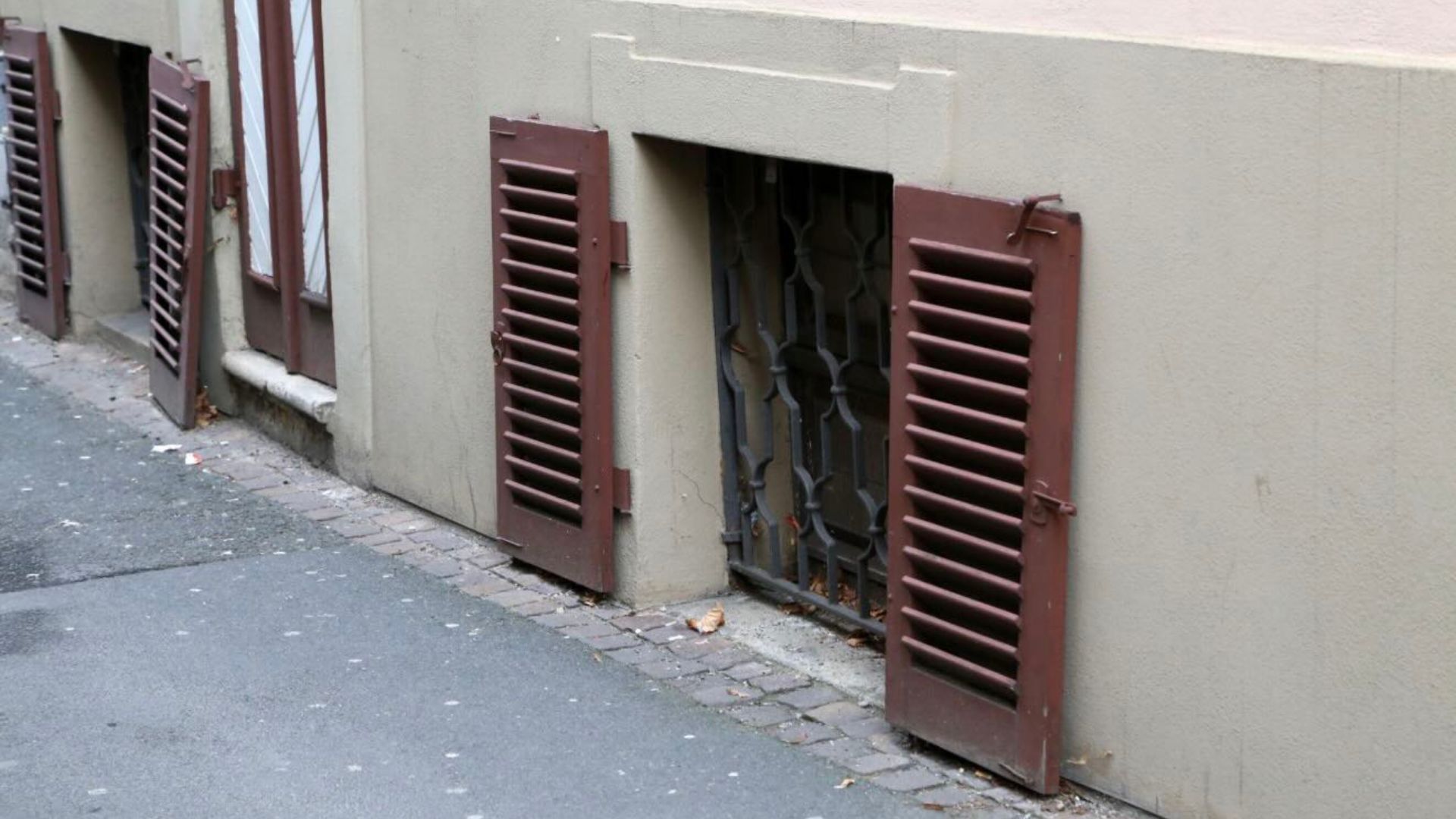 У центрі Львова здають квартиру за 5 тисяч гривень У центрі Львова здають квартиру за 5 тисяч гривень