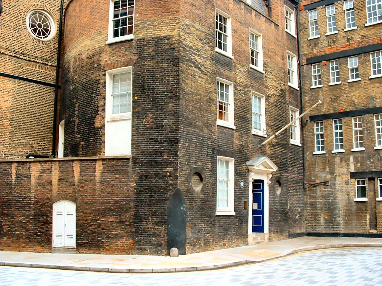 Плейхаус Ярд Playhouse Yard London Лондон Лондон дом Шекспира 