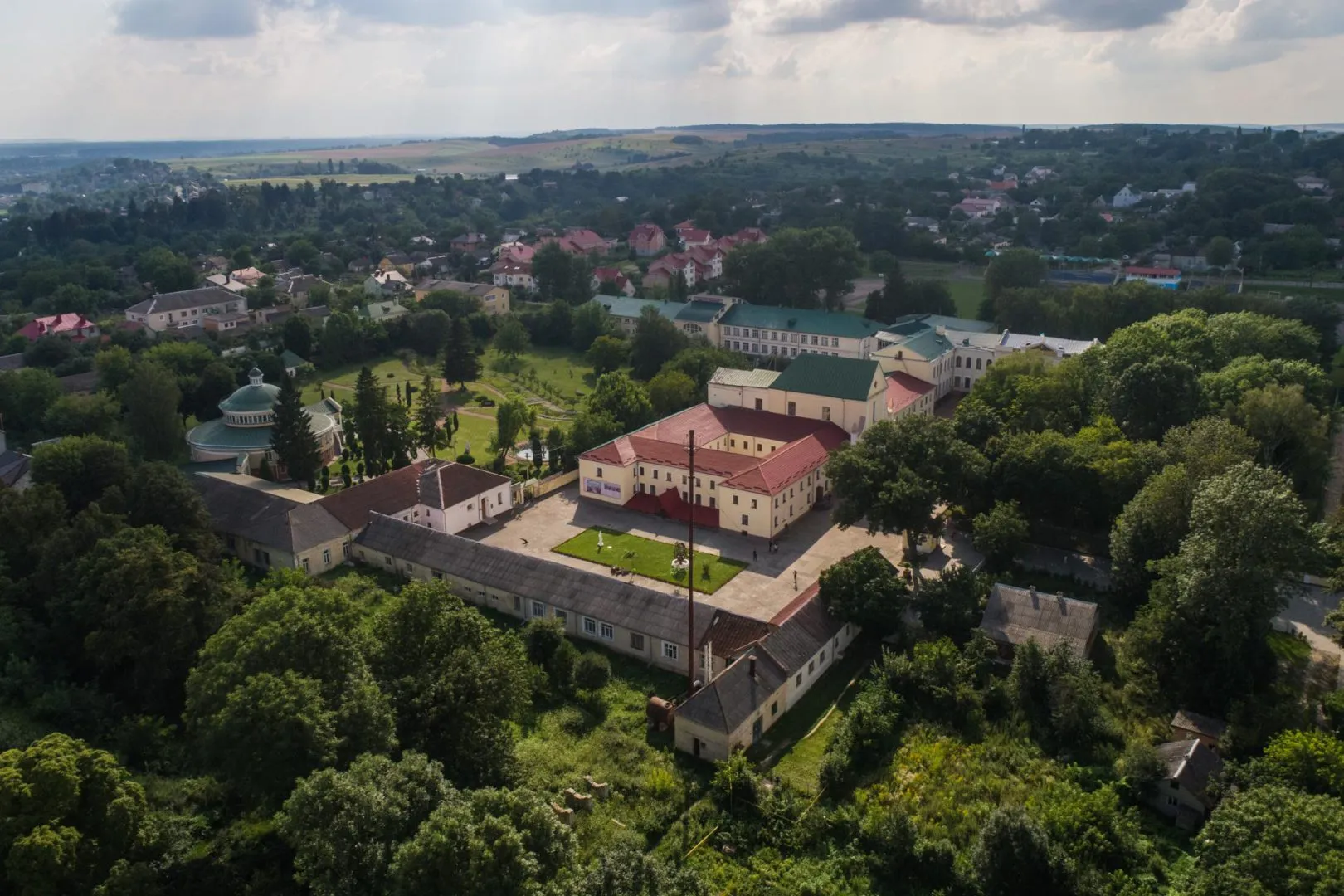 Острозька академія