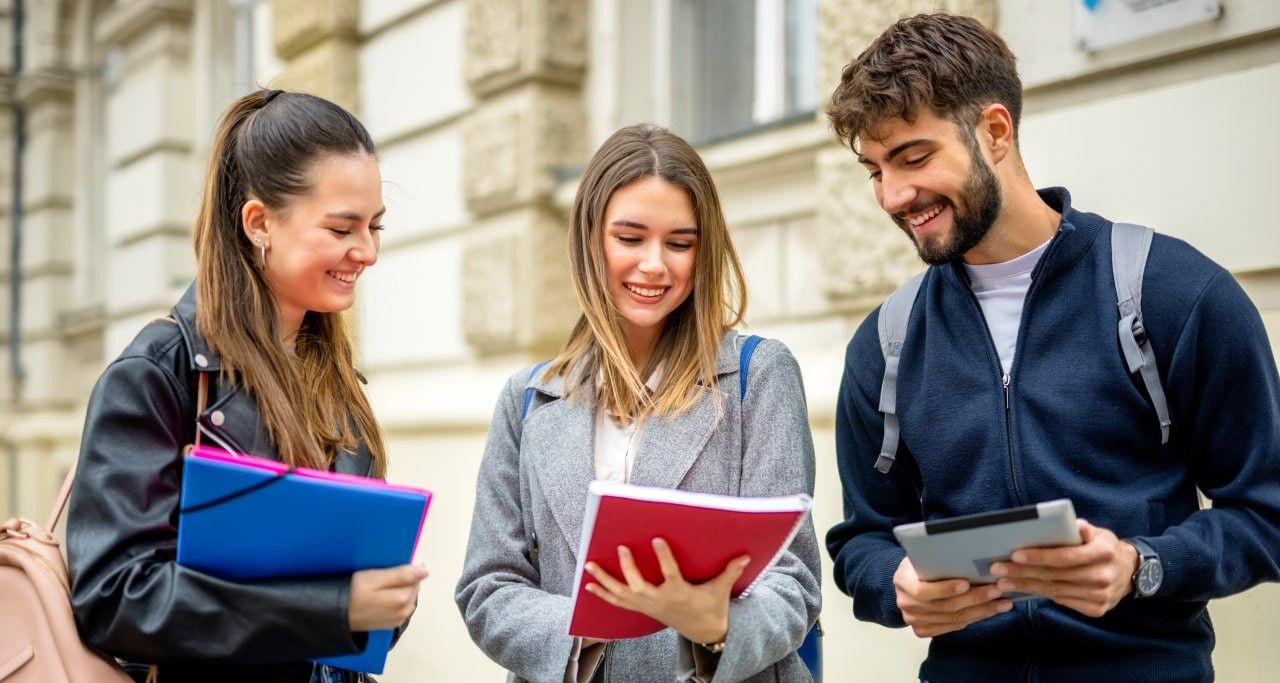 Многие украинцы поступают на обучение в Польшу