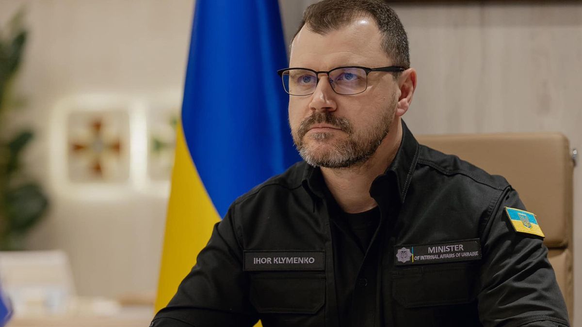 Що думає Клименко про дозвіл на зброю Що думає Клименко про дозвіл на зброю