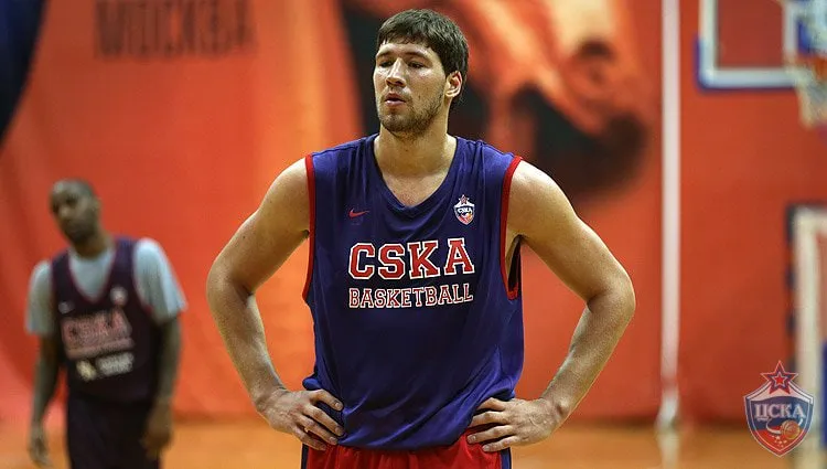В'ячеслав Кравцов у складі російського ЦСКА В'ячеслав Кравцов у складі російського ЦСКА