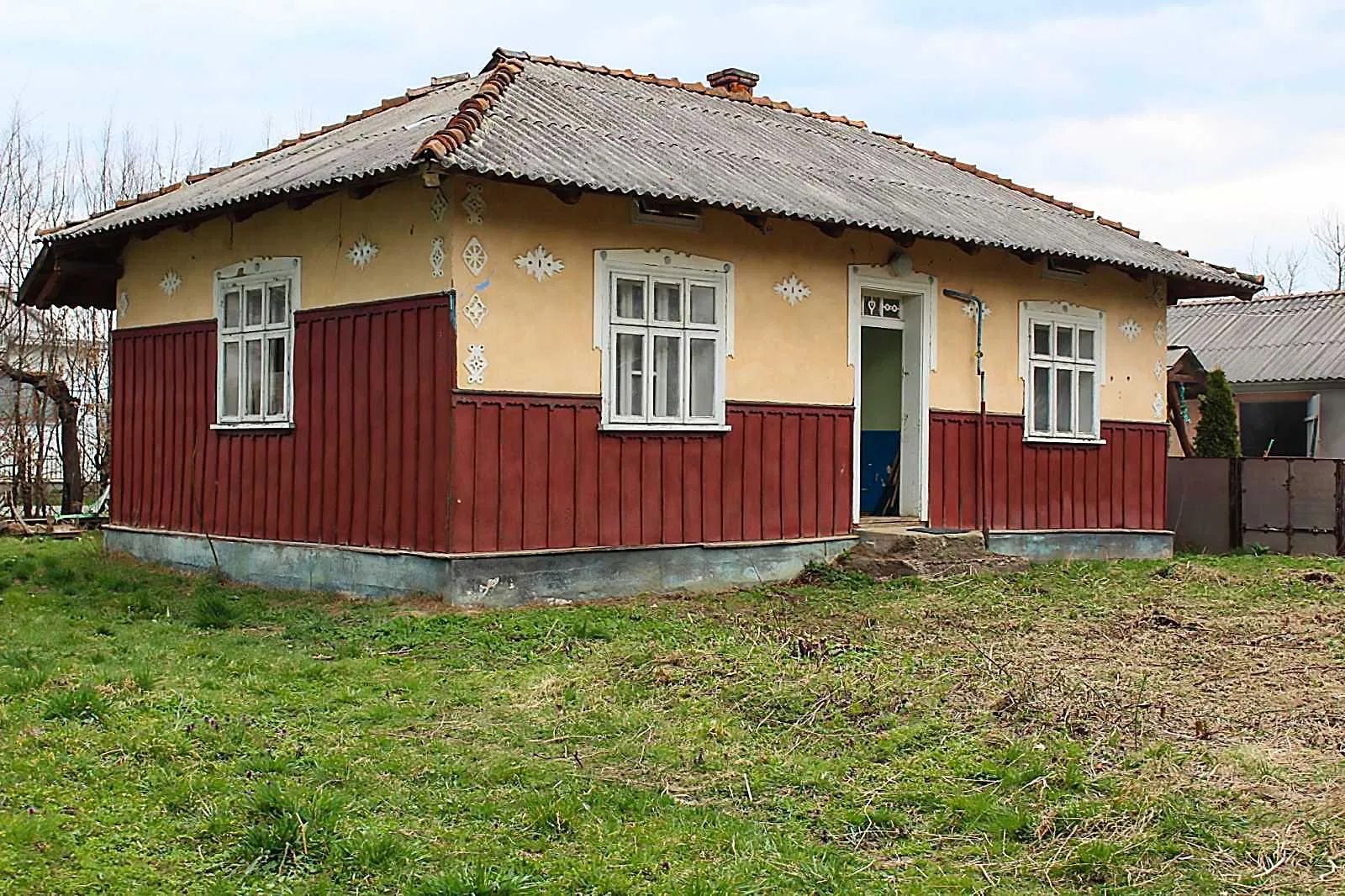 Дешевая хата в селе может стать черной дырой для бюджета Дешевая хата в селе может стать черной дырой для бюджета