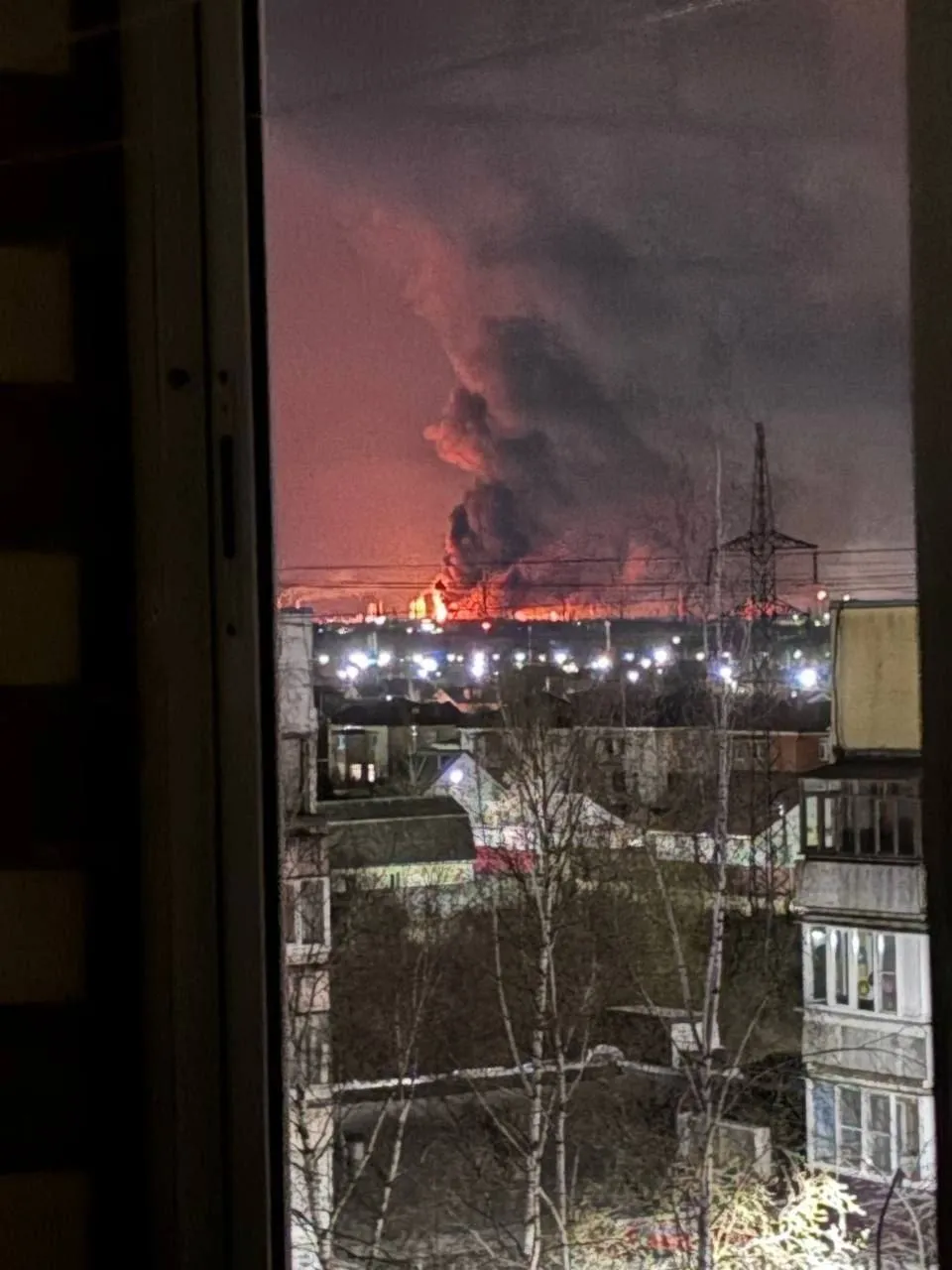 Ярославль НПЗ Вибухи у Росії дрони Ярославль НПЗ Вибухи у Росії дрони