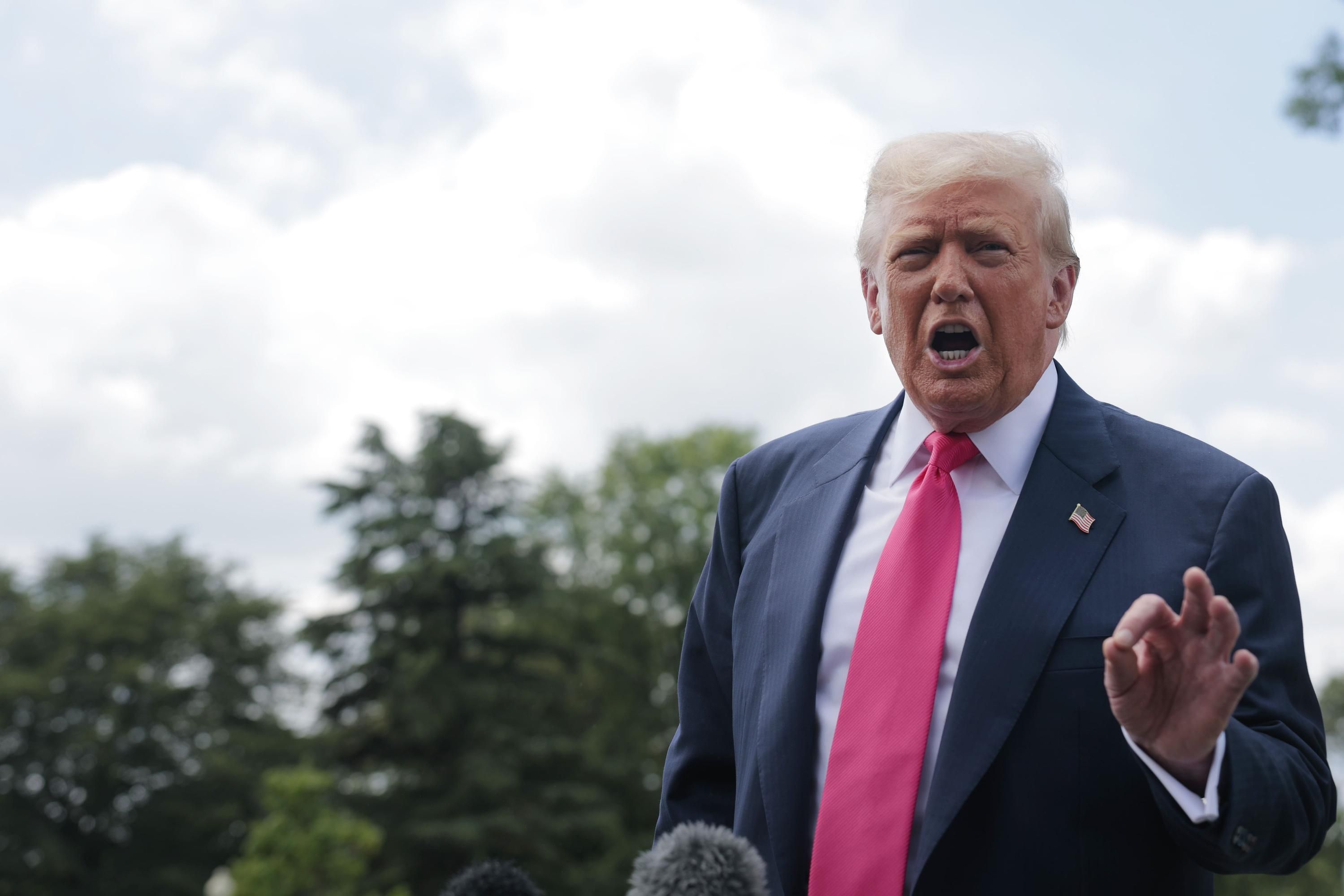 Президент США Дональд Трамп Президент США Дональд Трамп