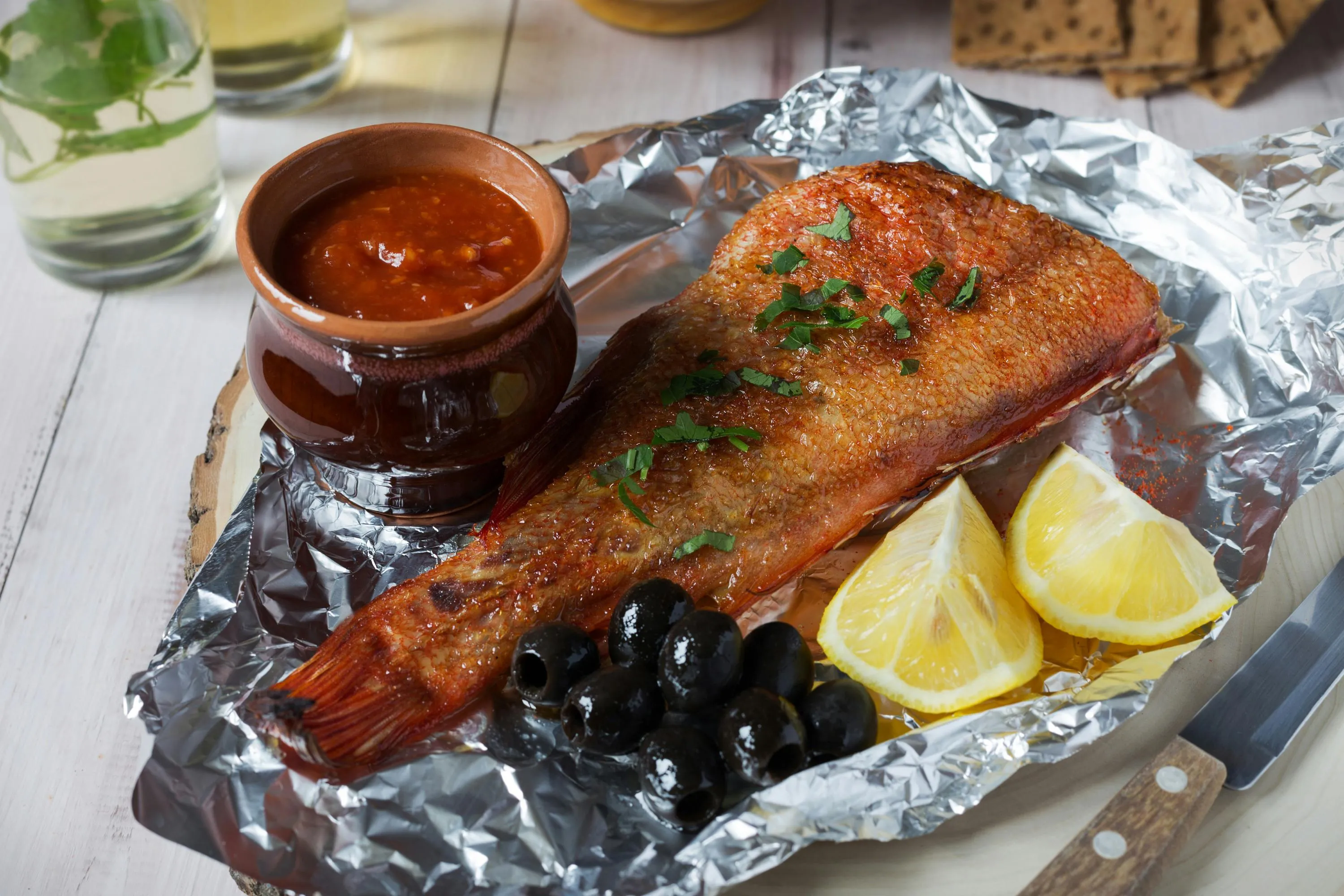 Яким боком класти фольгу