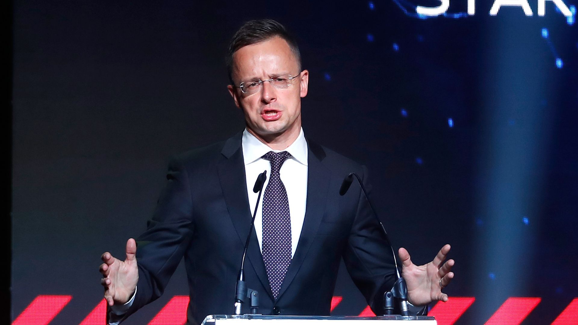 Сіярто йде з посади: яке на нього чекає майбутнє - Геополітика