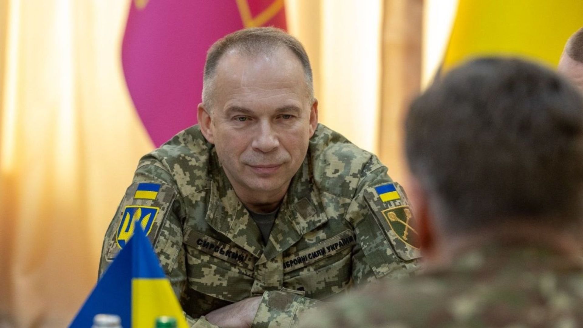 Сирський підписав наказ про обов'язкову ротацію військових, які виконують завдання на передовій - 24 Канал Сирський підписав наказ про обов'язкову ротацію військових, які виконують завдання на передовій - 24 Канал