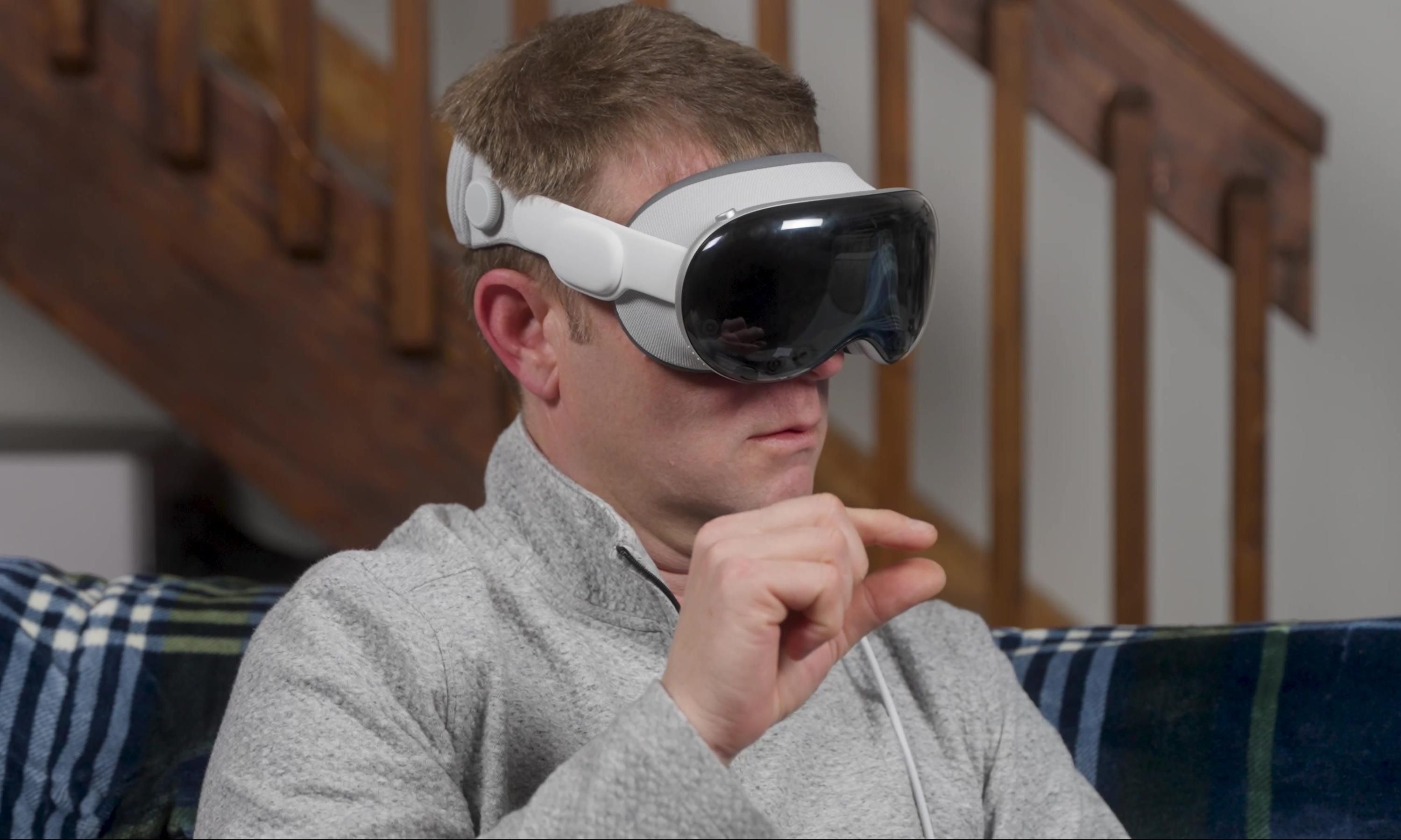 Apple згортала плани щодо Vision Pro – нової моделі може не бути