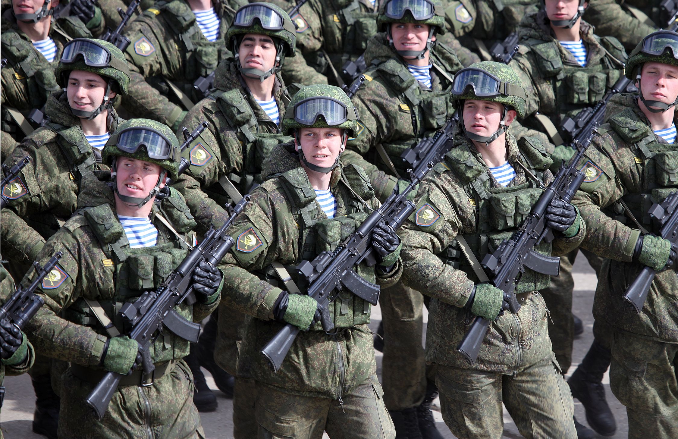 В основе российской армии - советская структура
