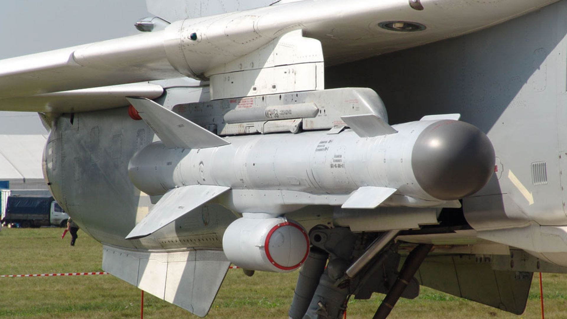 Ракета Х-59 на російському літаку