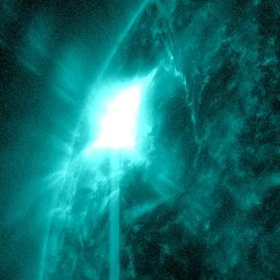 Спалах M5.79