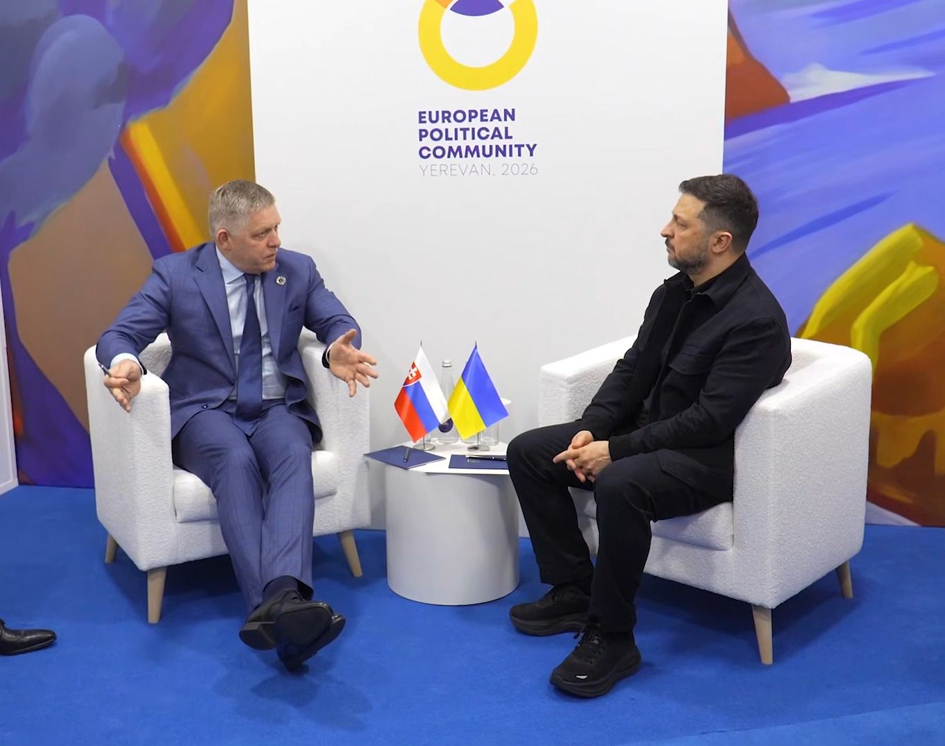 Зеленский разговаривал с Фицо о возможности вступления Украины в ЕС
