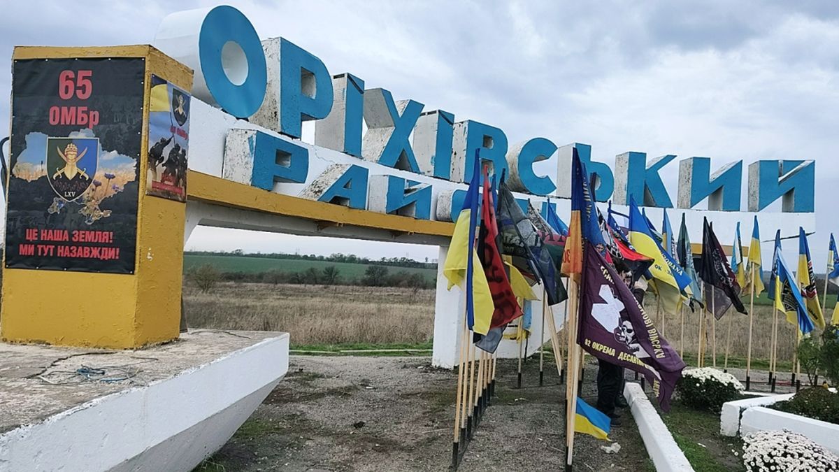 Россияне ударили по Ореховской стеле