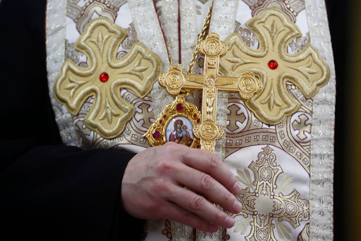 Чи можна відмовитися від служби через віру