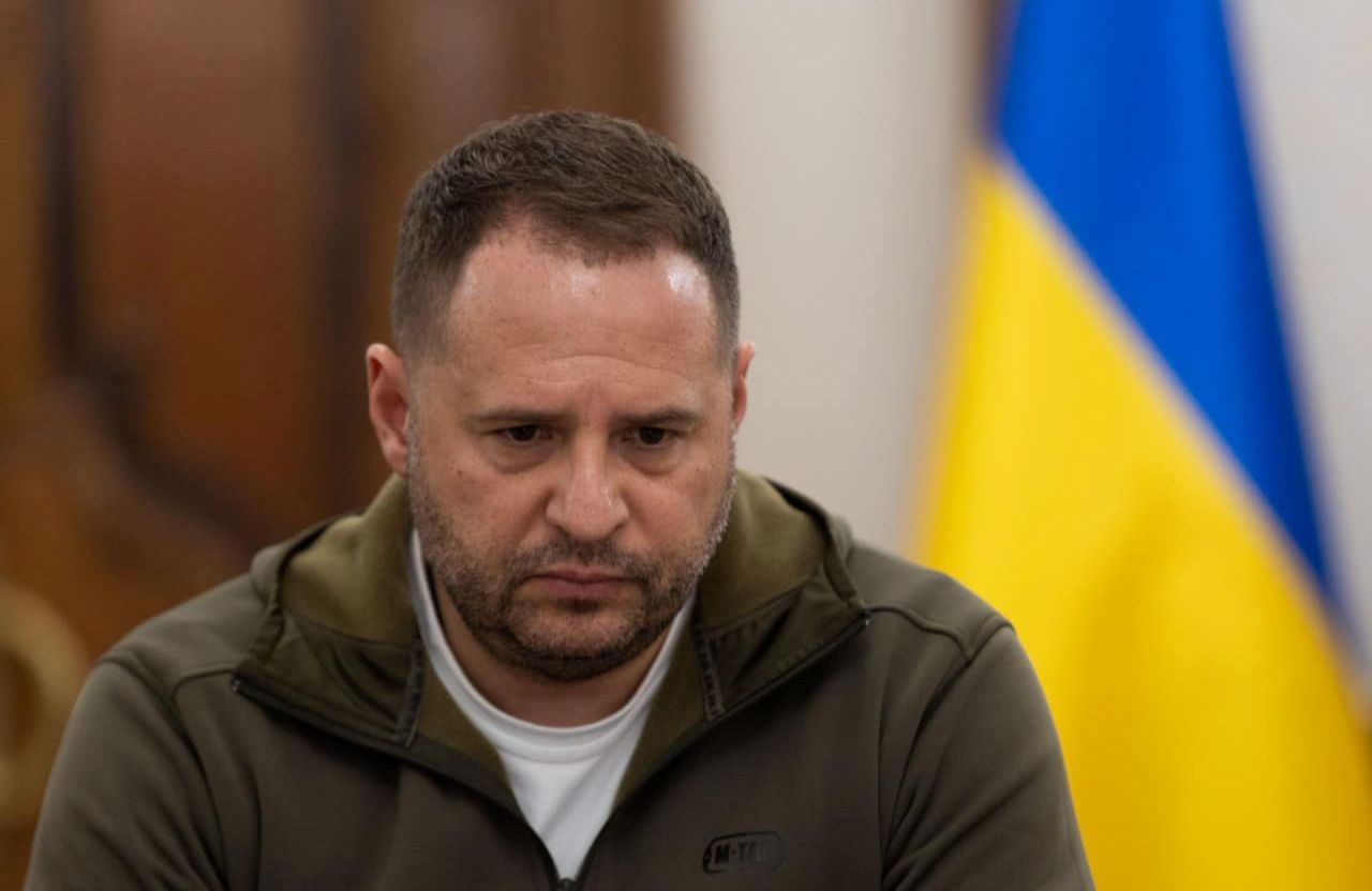 Дмитро Литвин відреагував на інформацію про оголошення підозри Андрію Єрмаку Дмитро Литвин відреагував на інформацію про оголошення підозри Андрію Єрмаку