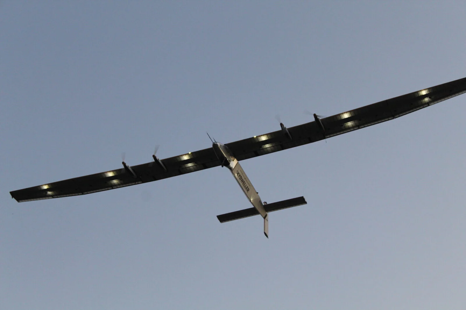 Символ зеленої авіації втрачено – Solar Impulse 2 зазнав аварії під час тестового польоту