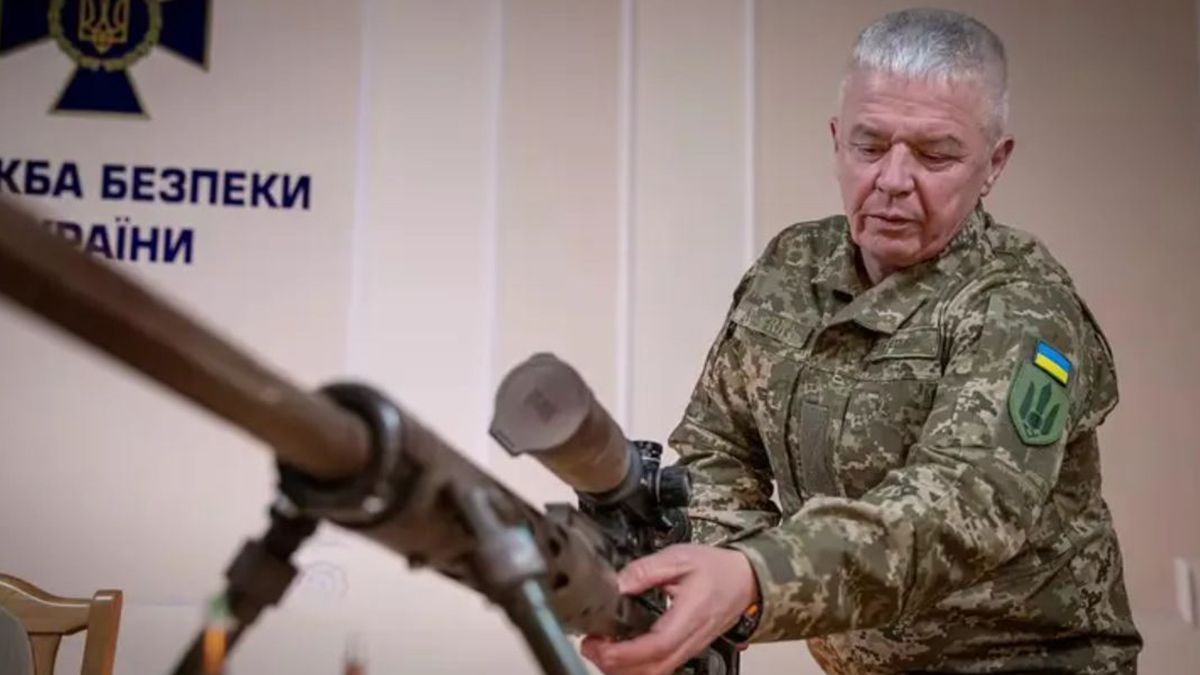 Снайпер Вячеслав Ковальский из СБУ 1,5 года не выходил на задания - почему так Снайпер Вячеслав Ковальский из СБУ 1,5 года не выходил на задания - почему так