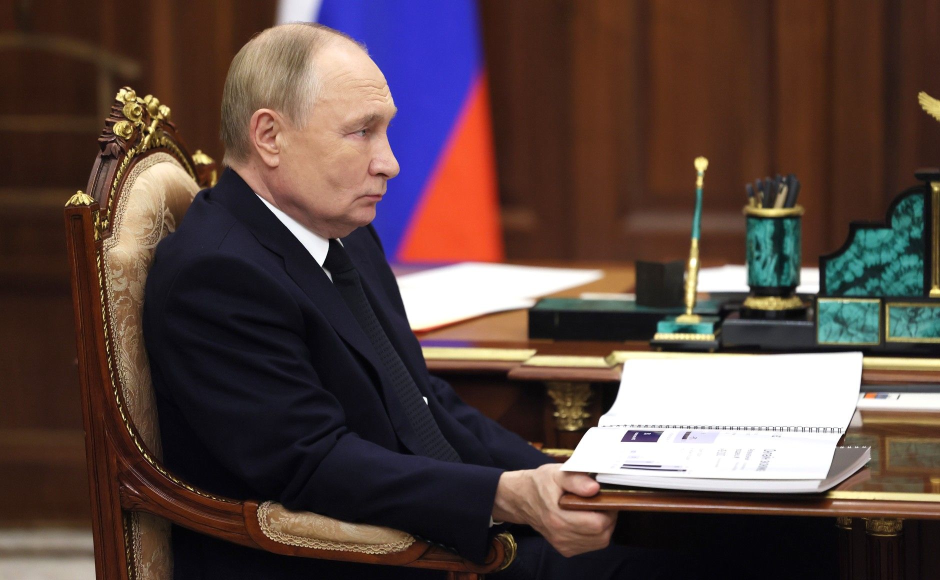 Російський диктатор Путін Російський диктатор Путін