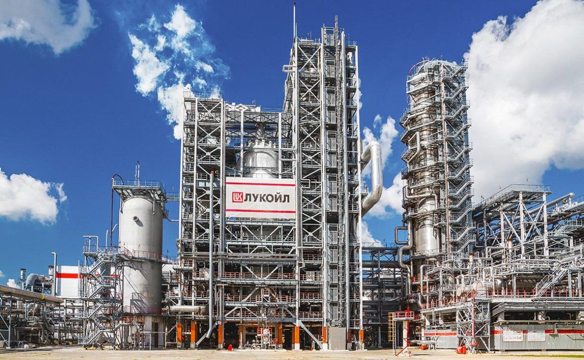НПЗ "Нижегороднефтеоргсинтез" частично остановил работу