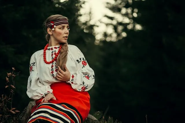Женщина в вышиванке