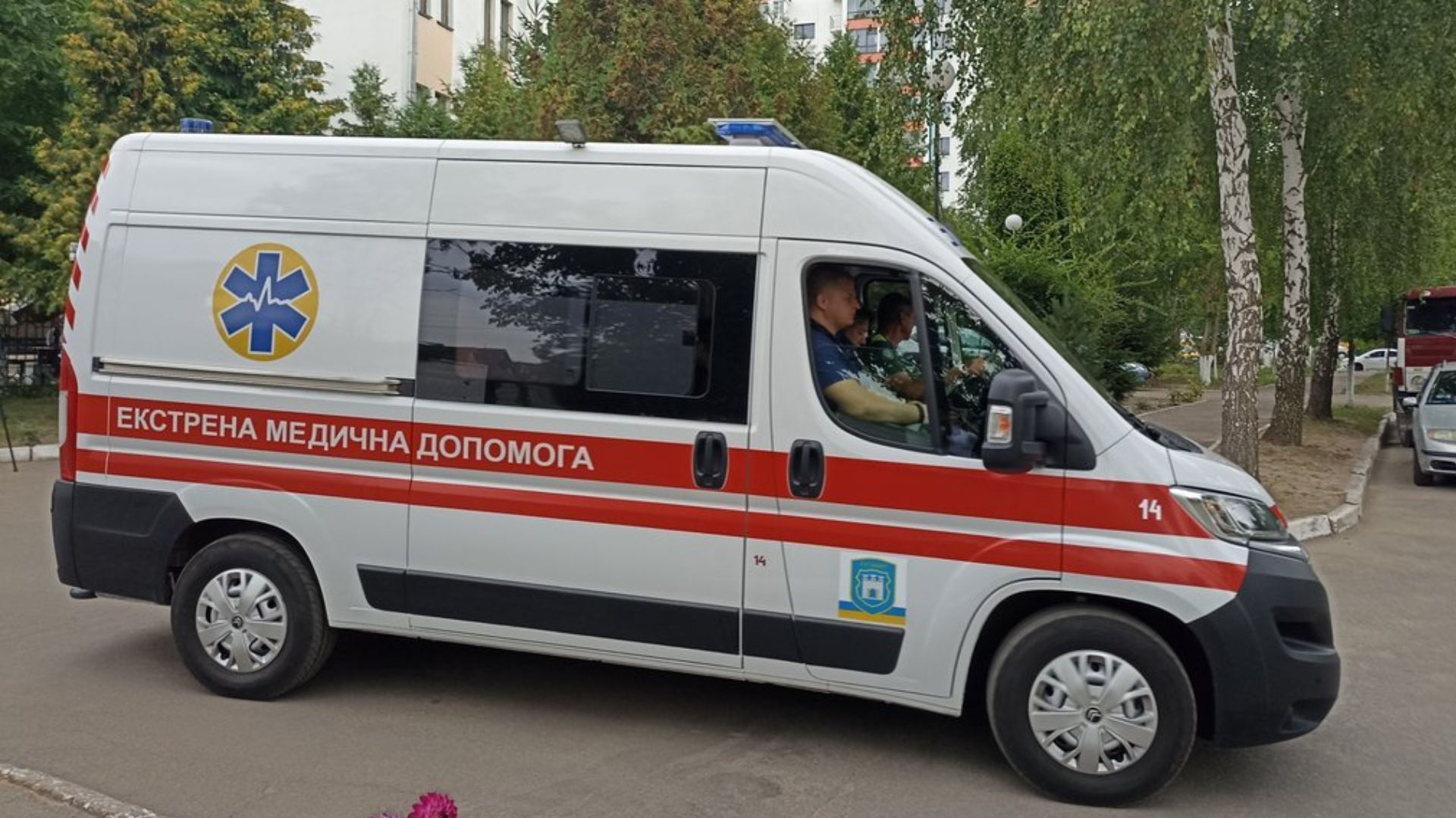 Мужчина напал на медиков на Полтавщине