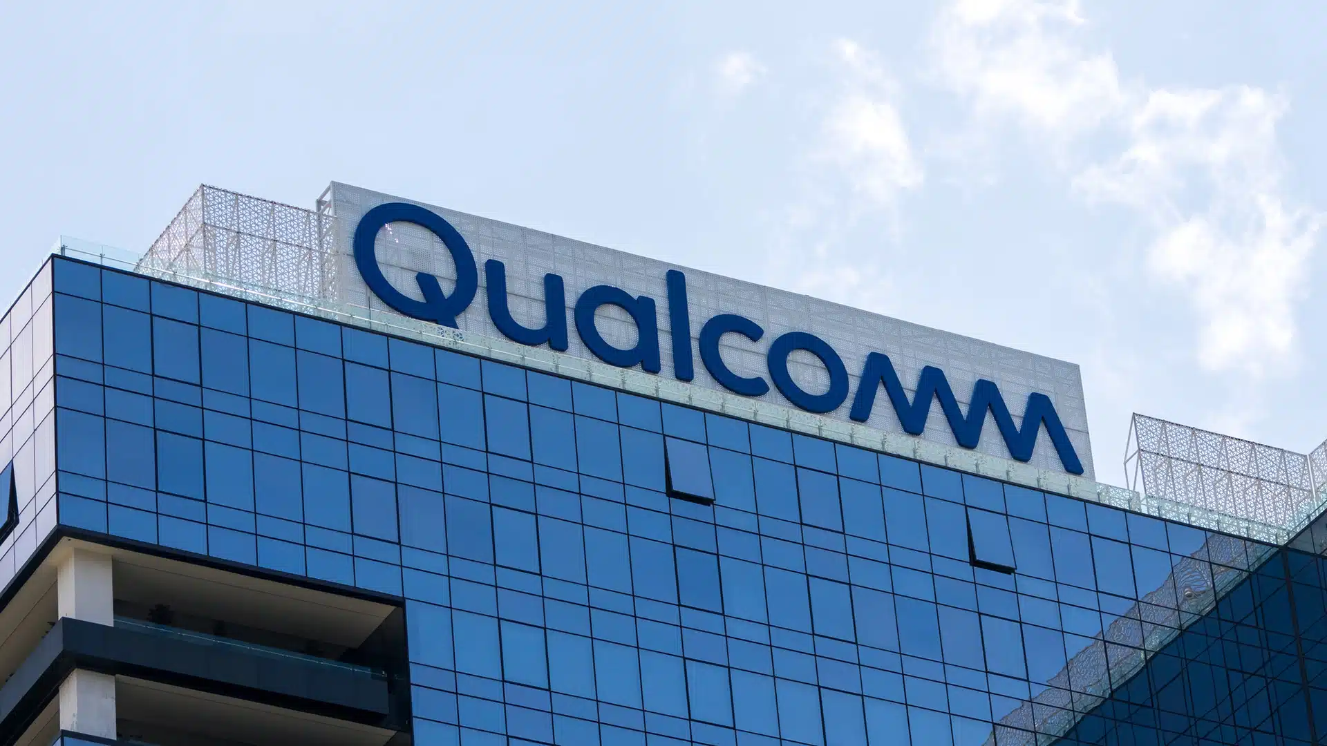 Stellantis и Qualcomm готовят новое поколение AI-автомобилей –что изменится для водителей Stellantis и Qualcomm готовят новое поколение AI-автомобилей –что изменится для водителей