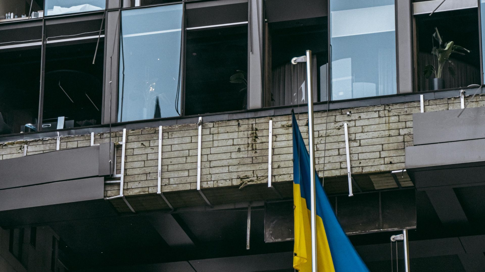 Киевляне массово оформляют заявки на "еВідновлення"