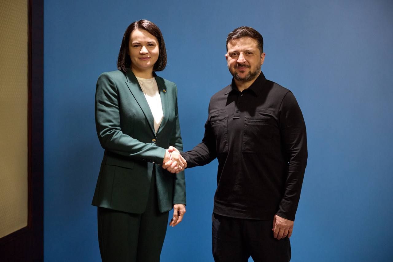 Тихановська в Києві зустрілася із Зеленським - новини України Тихановська в Києві зустрілася із Зеленським - новини України