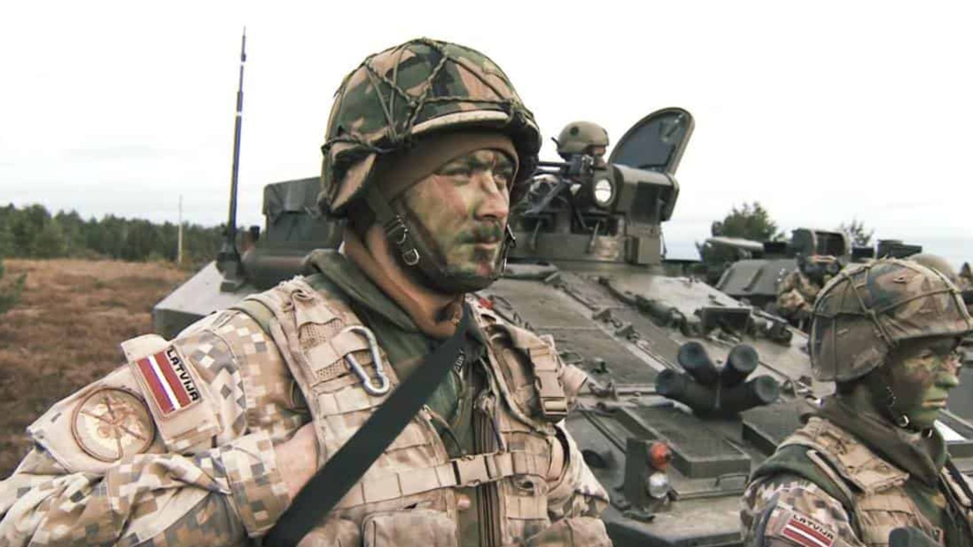 Латвія готується до можливого нападу Росії Латвія готується до можливого нападу Росії