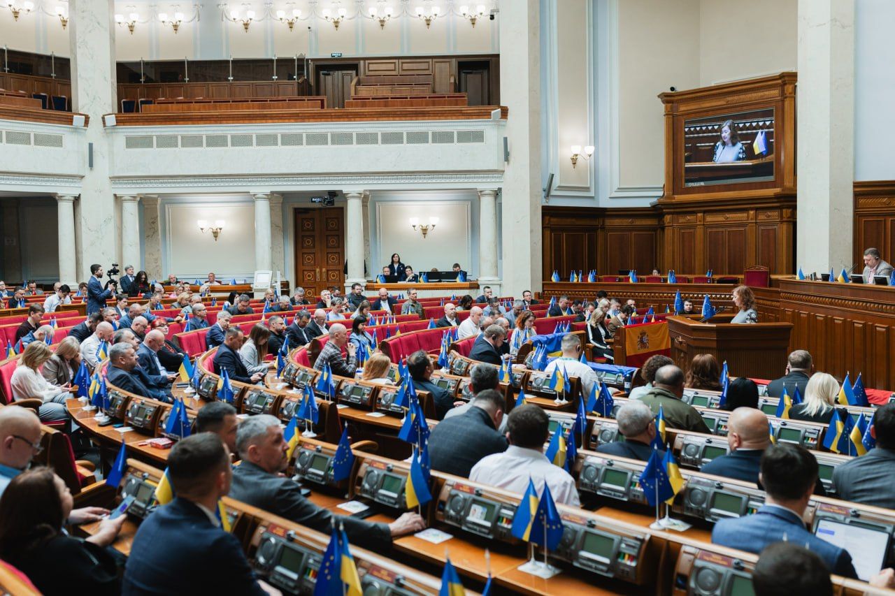 Депутаты хотят обновить Регламент Депутаты хотят обновить Регламент