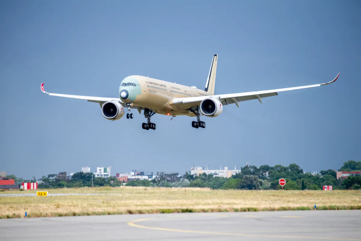 Airbus A350-1000ULR