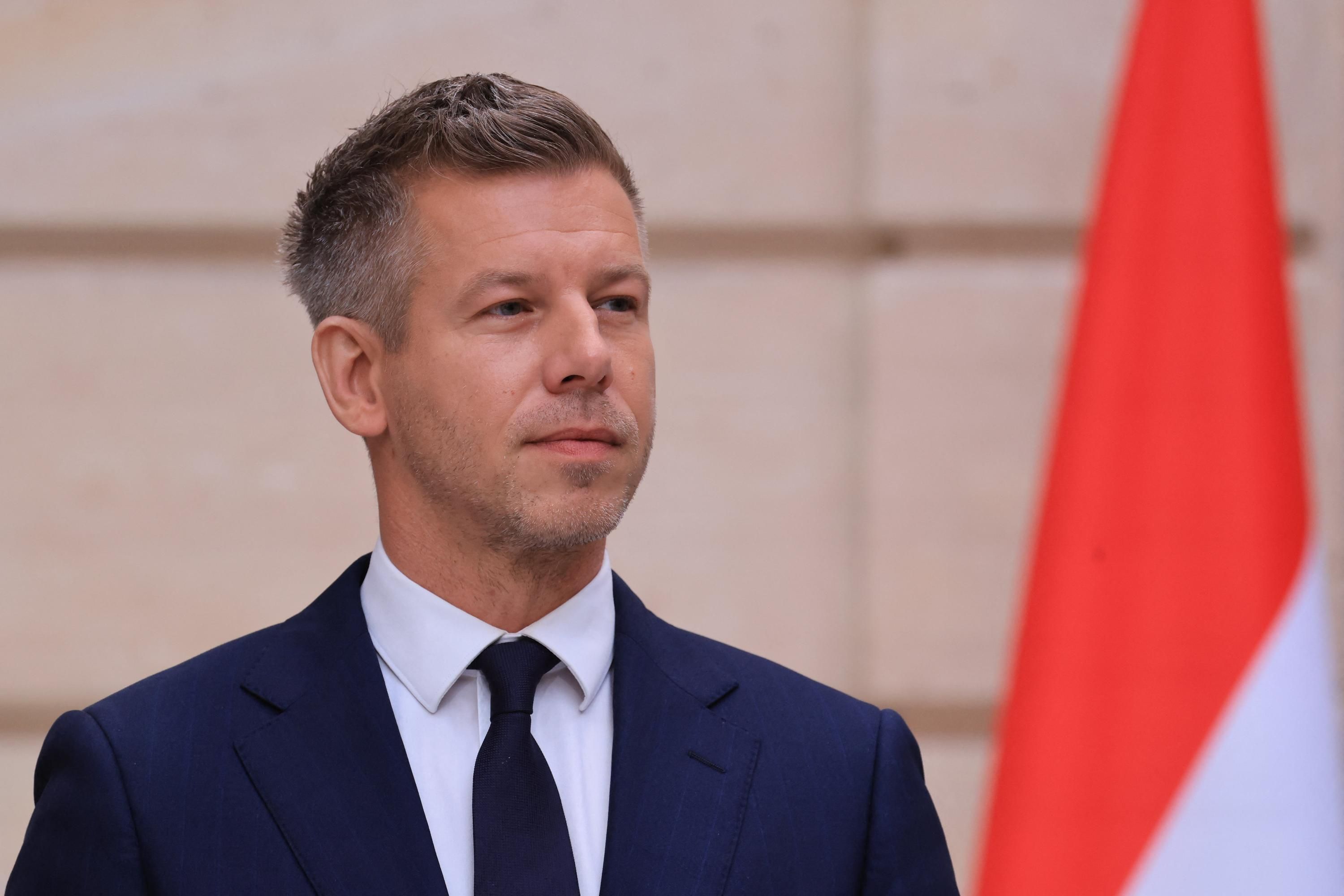 Петер Мадьяр может поддержать санкции против России Петер Мадьяр может поддержать санкции против России