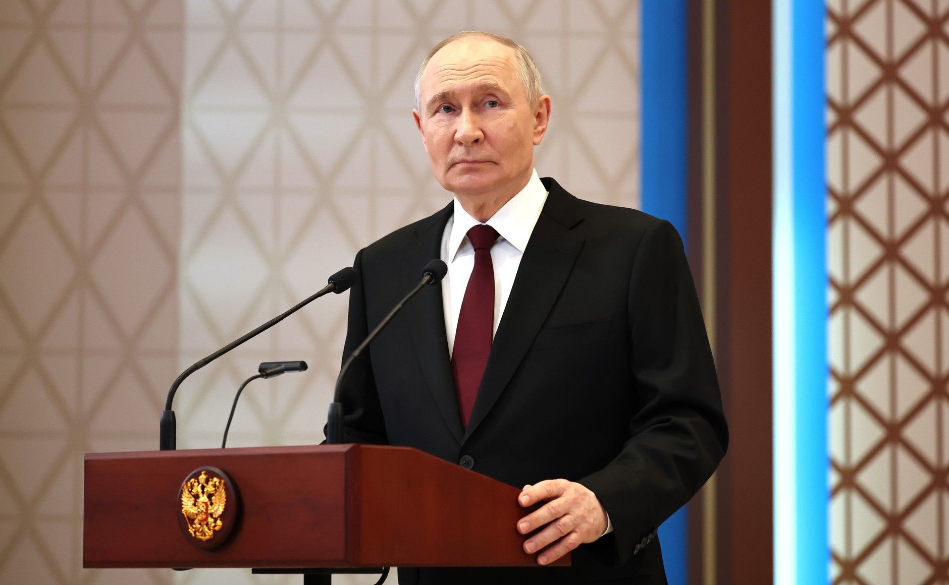Російський диктатор Путін Російський диктатор Путін