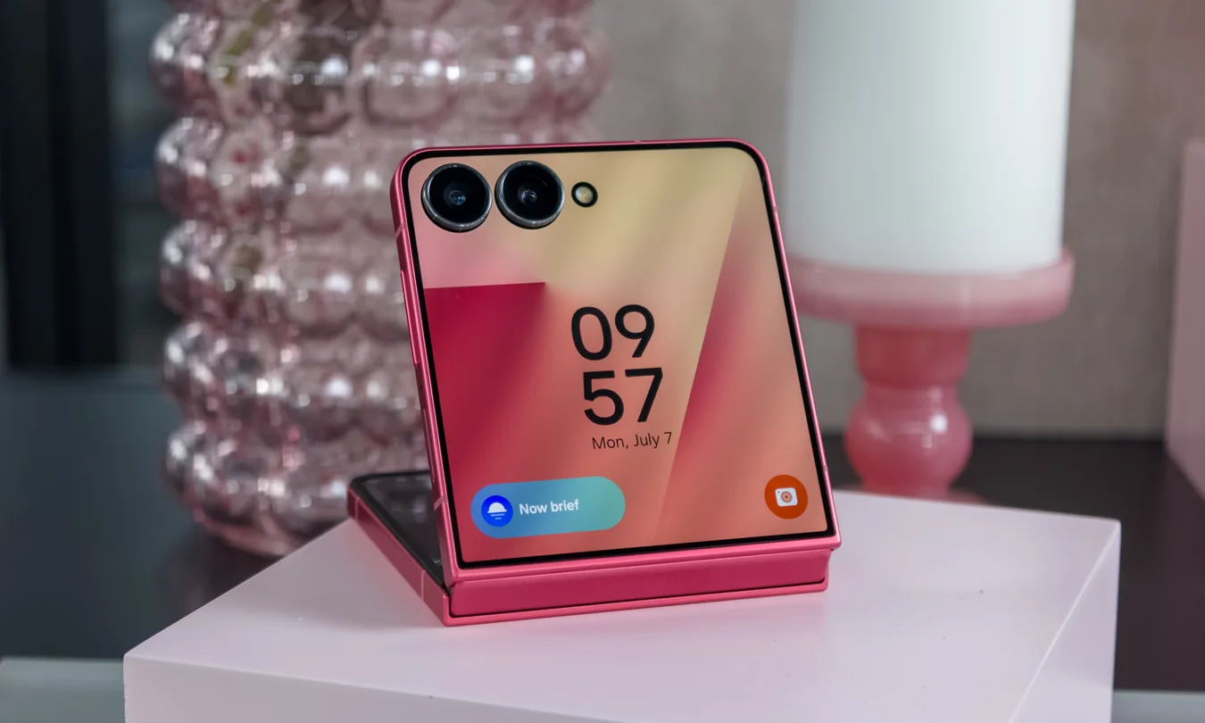 Не лише Exynos: новий витік розкрив важливу особливість Galaxy Z Flip 8 Не лише Exynos: новий витік розкрив важливу особливість Galaxy Z Flip 8