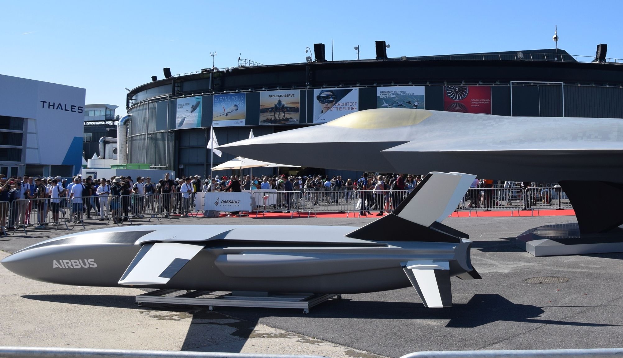 Макеты FCAS на авиасалоне 2019 года Макеты FCAS на авиасалоне 2019 года