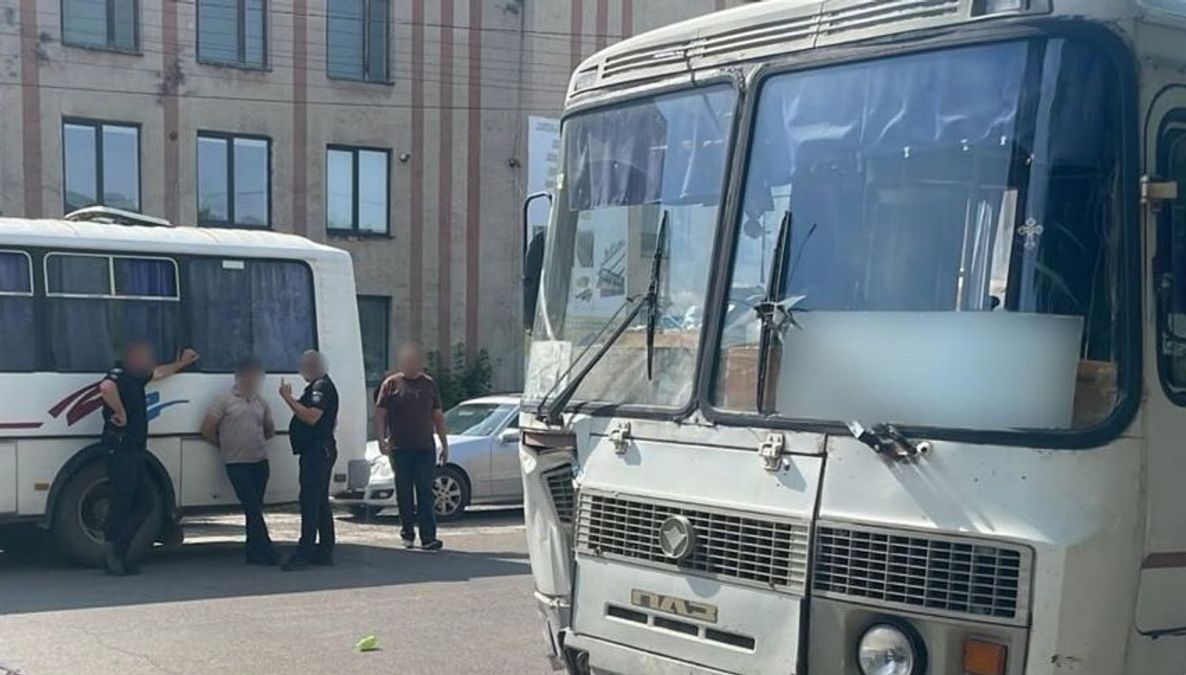 Трагедія на Закарпатті: рефрижератор в’їхав у натовп, є загиблі