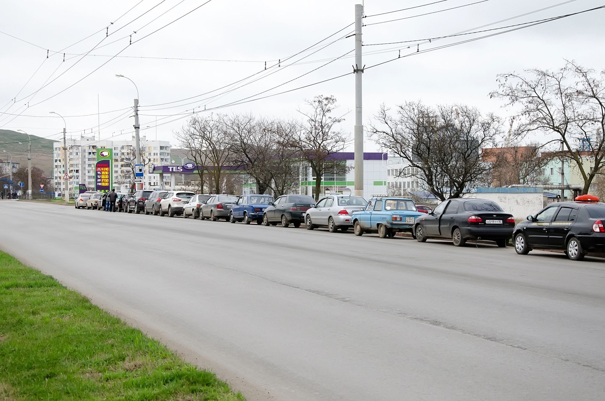 Дефицит бензина в Севастополе